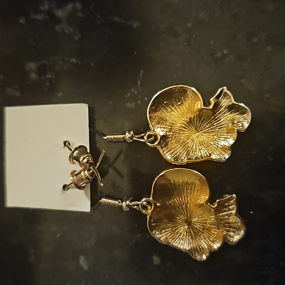 NEW HANDMADE EARRINGS - Picture 3 of 3